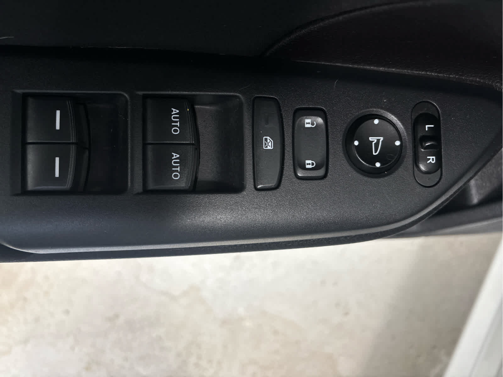 Used 2020 Honda Civic EX image 19