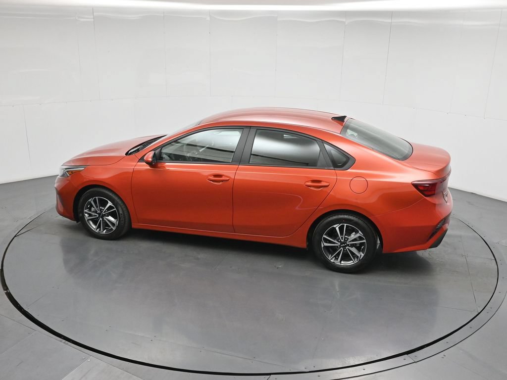 Used 2023 Kia Forte LXS FWD image 40