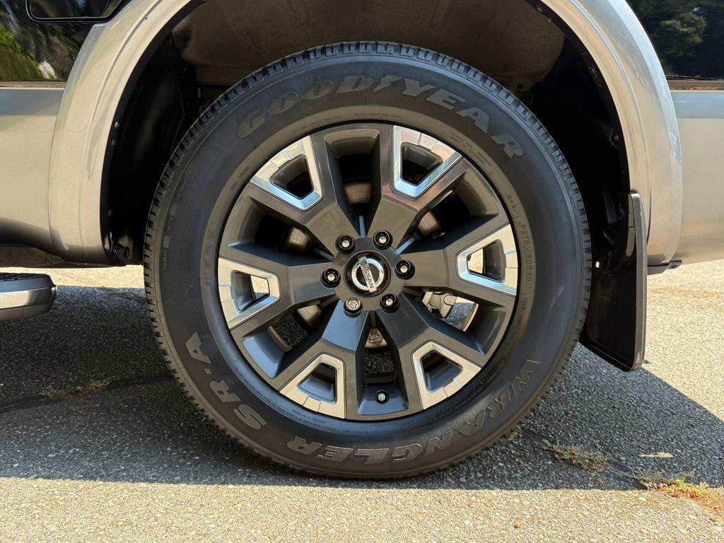 Used 2021 Nissan Titan Platinum Reserve w/ Moonroof Package RWD image 41