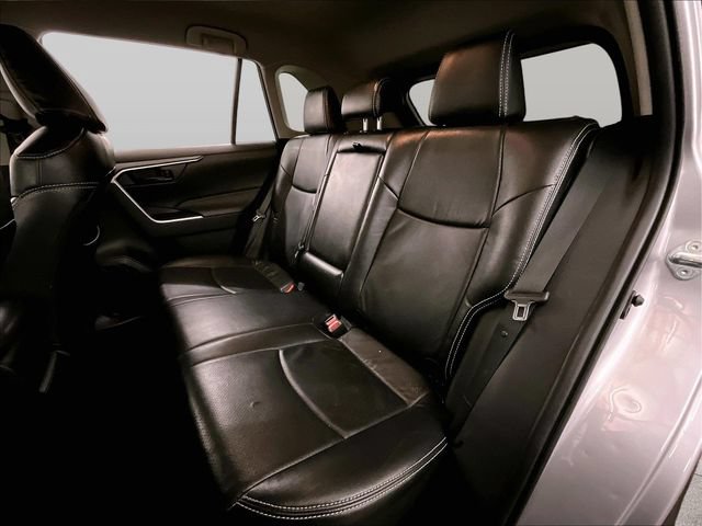 Used 2019 Toyota RAV4 LE w/ All Weather Liner Package AWD/4WD image 25