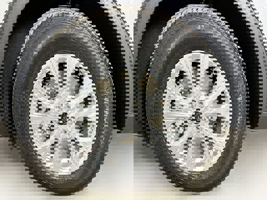 Certified 2024 Ford Escape Active image 10