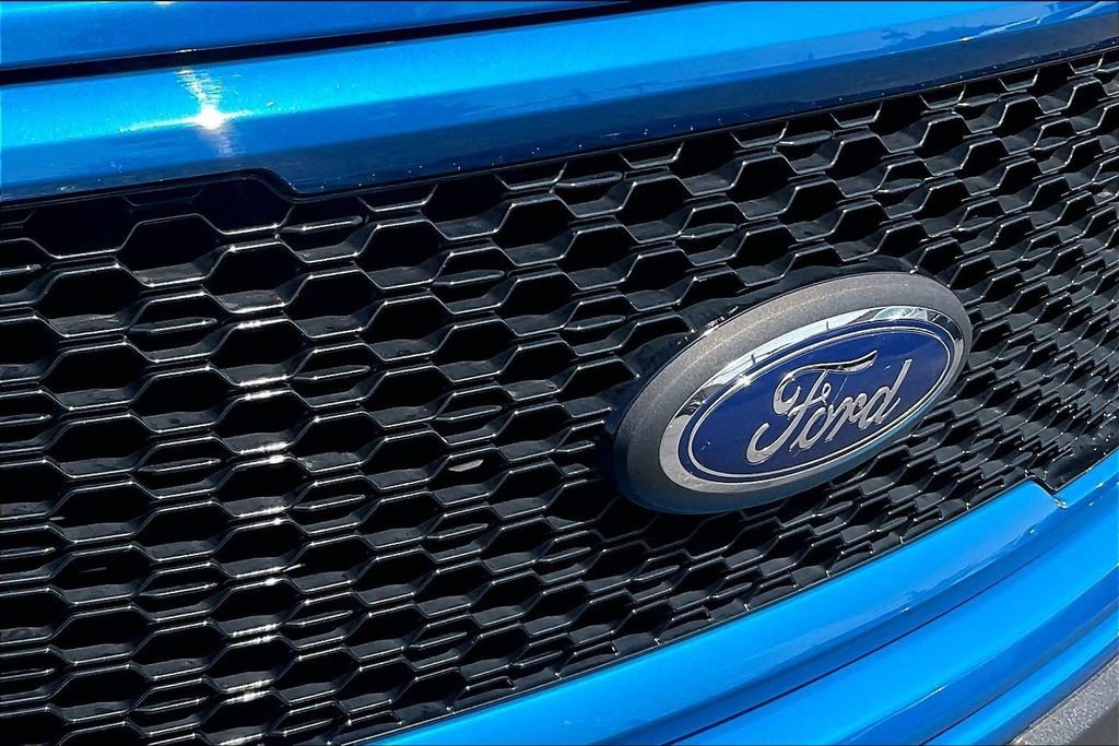 Certified 2019 Ford F150 XLT w/ Equipment Group 302A Luxury AWD/4WD image 30