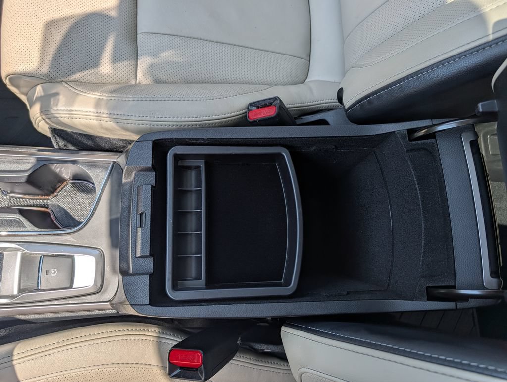 Used 2019 Subaru Ascent Limited AWD/4WD image 17