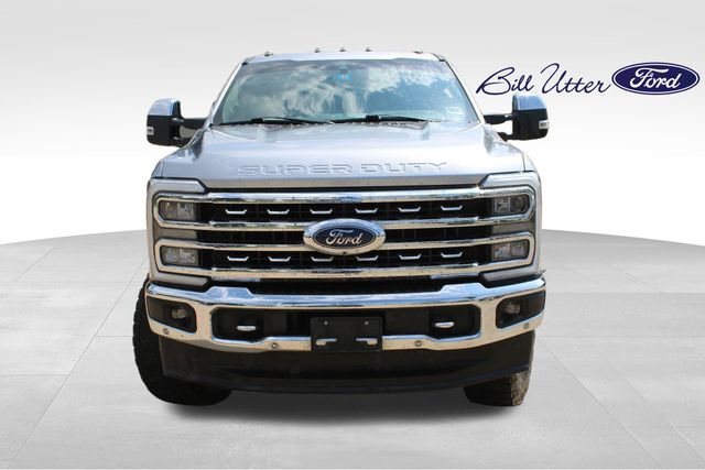 Certified 2023 Ford F250 Lariat w/ Lariat Ultimate Package AWD/4WD image 2