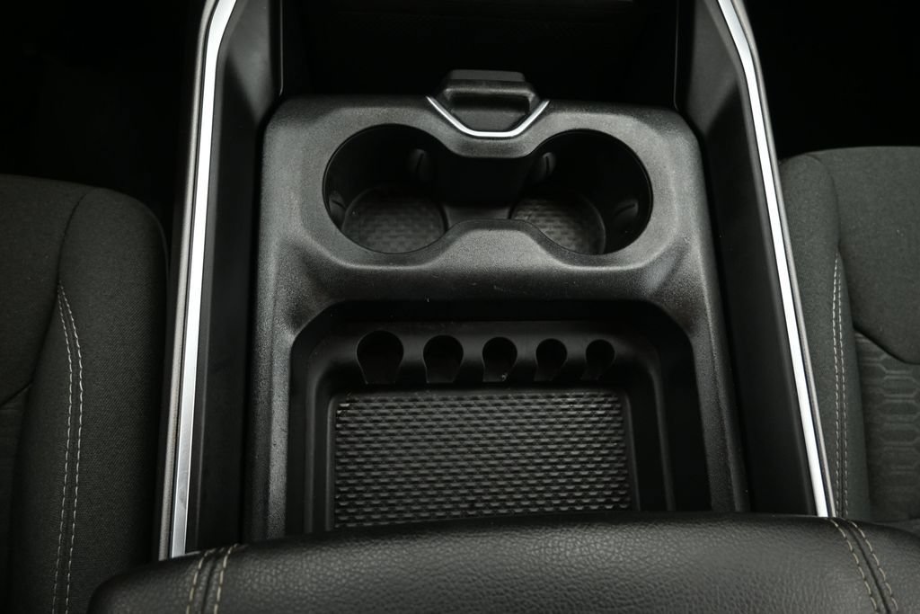 Used 2025 RAM 1500 Big Horn RWD image 30