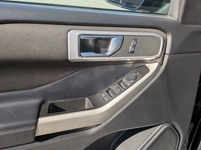Certified 2020 Ford Explorer XLT image 14