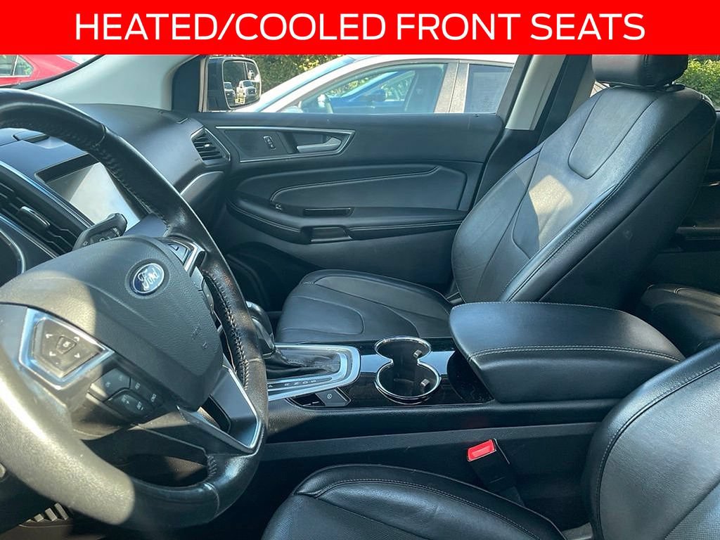 Certified 2018 Ford Edge Titanium w/ Equipment Group 301A AWD/4WD image 5