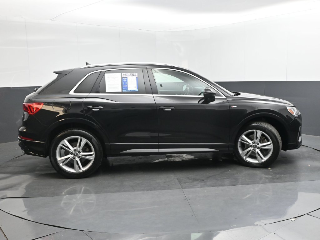 Used 2020 Audi Q3 2.0T Premium Plus w/ Premium Plus Package AWD/4WD image 29