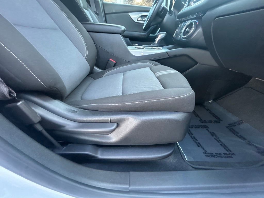 Used 2024 Chevrolet Blazer LT image 24