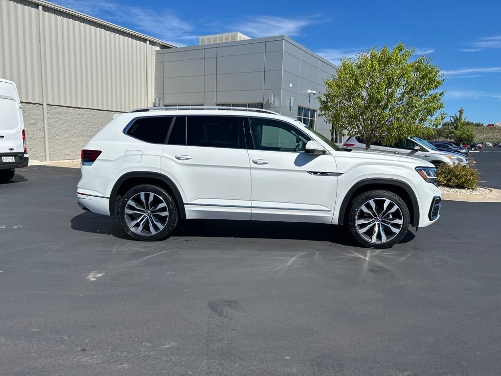 Used 2022 Volkswagen Atlas SEL Premium AWD/4WD image 5