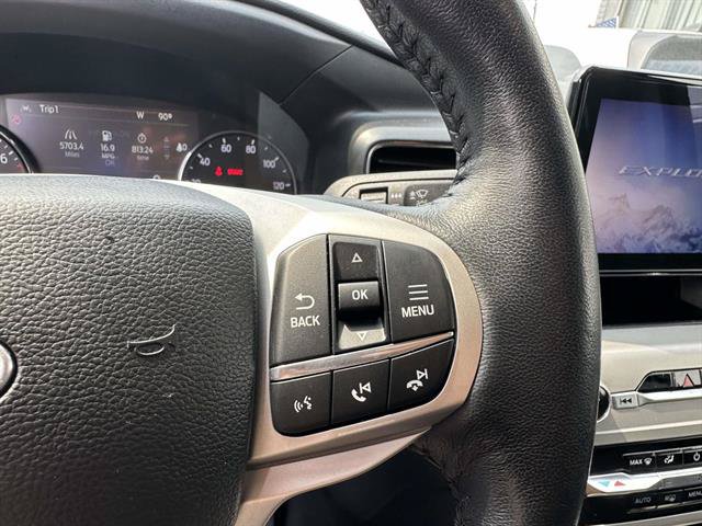 Certified 2023 Ford Explorer XLT w/ Equipment Group 202A AWD/4WD image 26
