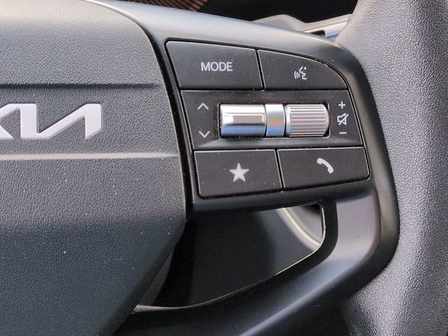 Used 2025 Kia K4 FWD image 31