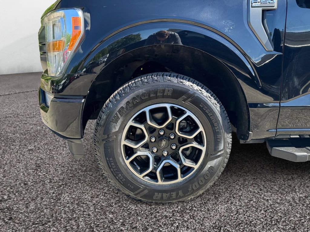 Certified 2022 Ford F150 XLT w/ Equipment Group 301A Mid image 14