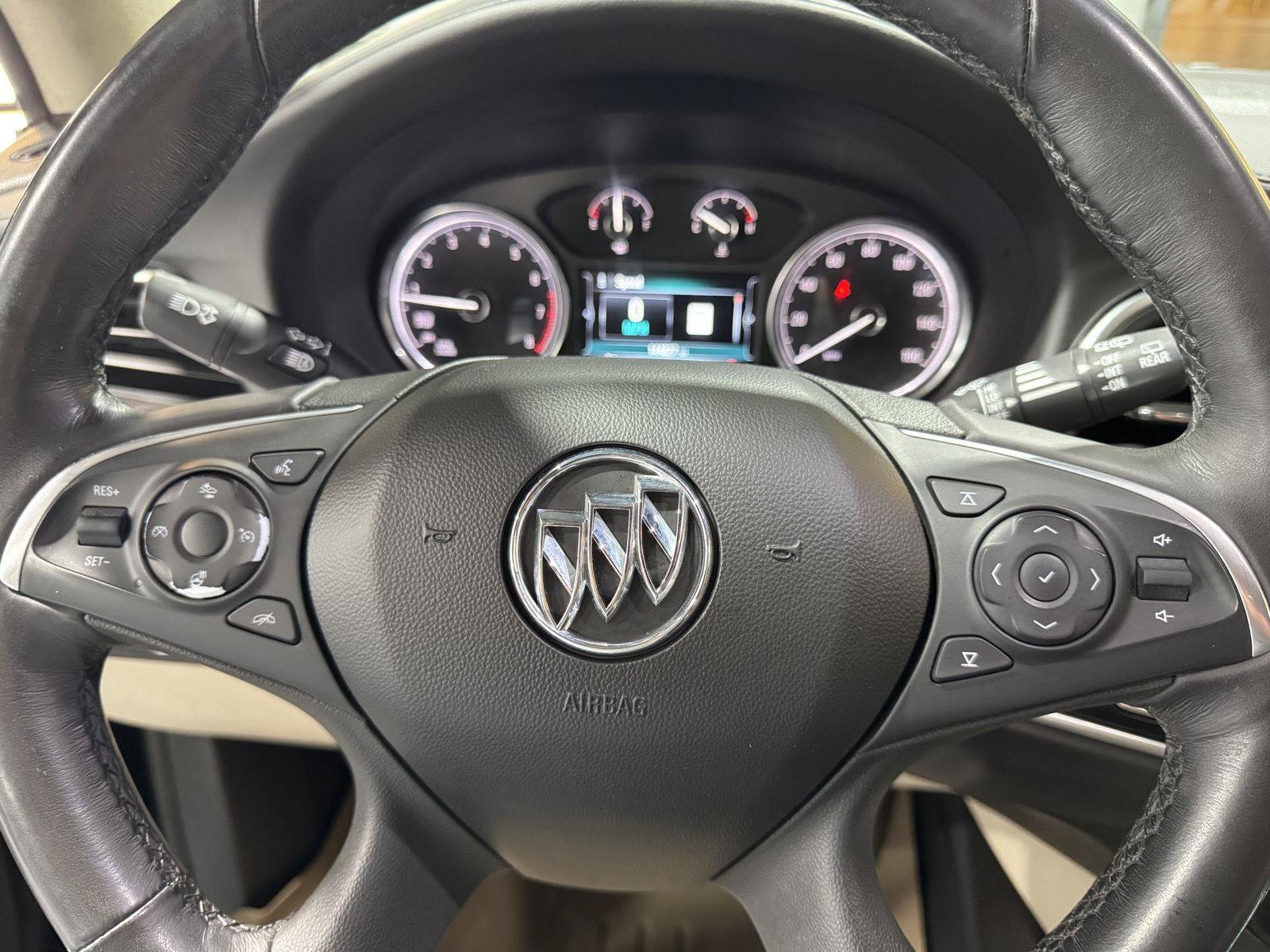 Used 2018 Buick Enclave Premium w/ LPO, Hit The Road Package AWD/4WD image 13