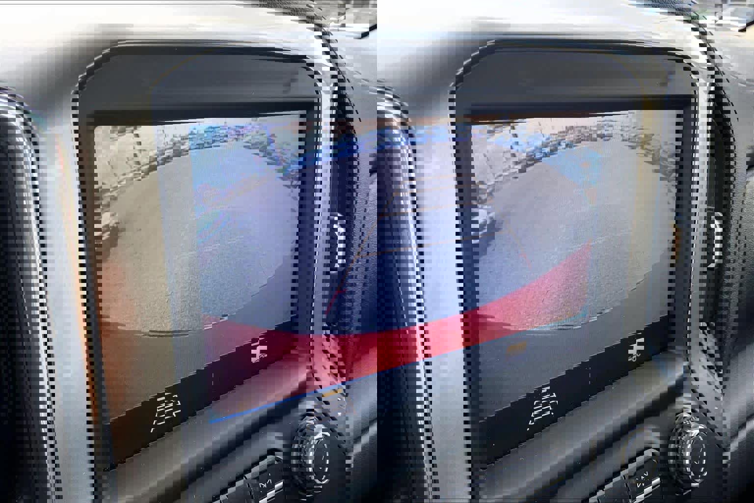 Used 2020 Chevrolet Silverado 1500 LT w/ Texas Edition image 27