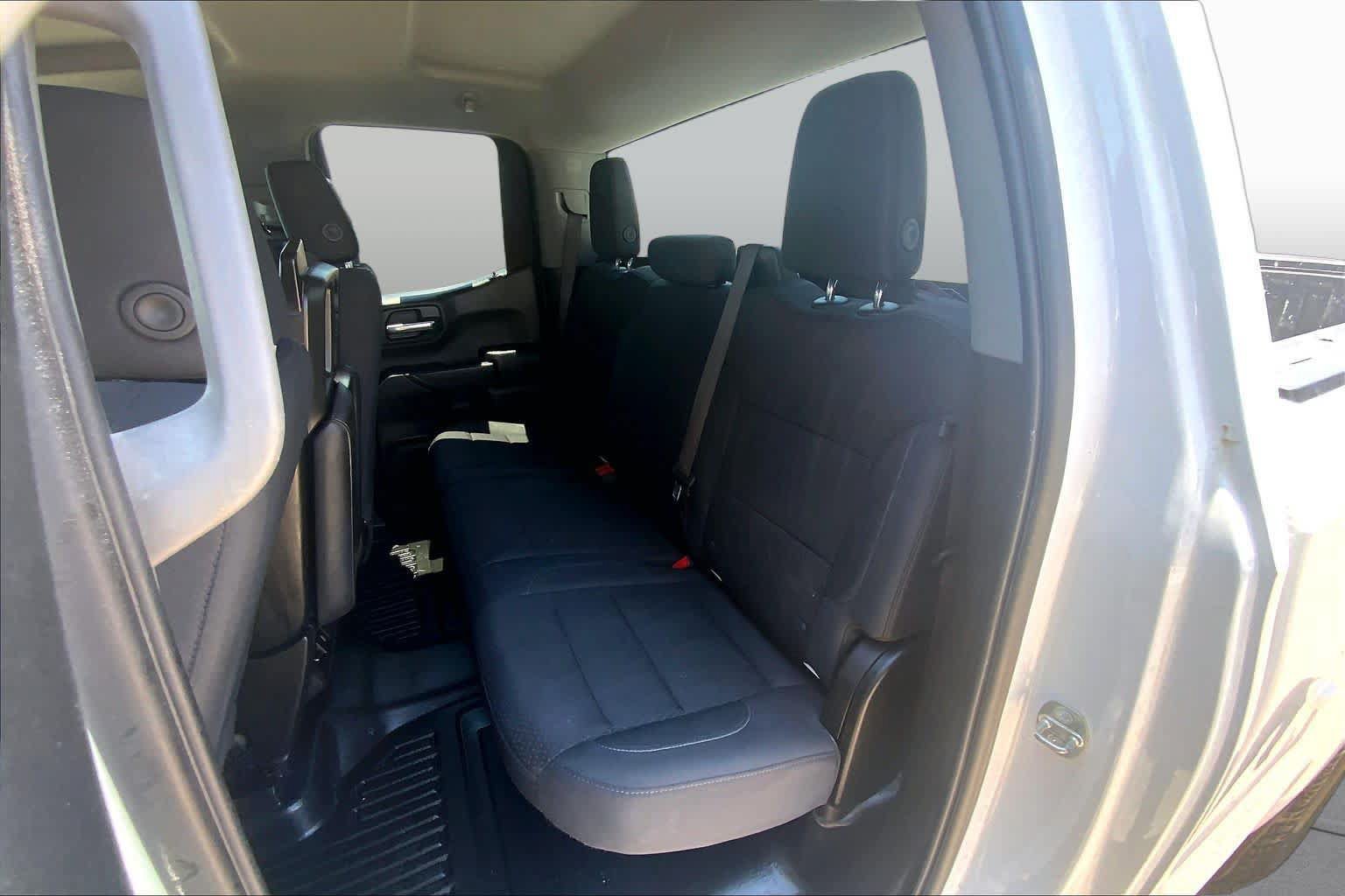 Used 2023 Chevrolet Silverado 1500 W/T w/ WT Value Package AWD/4WD image 21