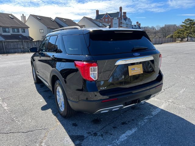 Certified 2023 Ford Explorer XLT w/ Equipment Group 202A image 8