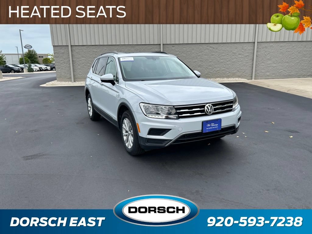 Used 2018 Volkswagen Tiguan SE w/ Panoramic Sunroof Package AWD/4WD image 4