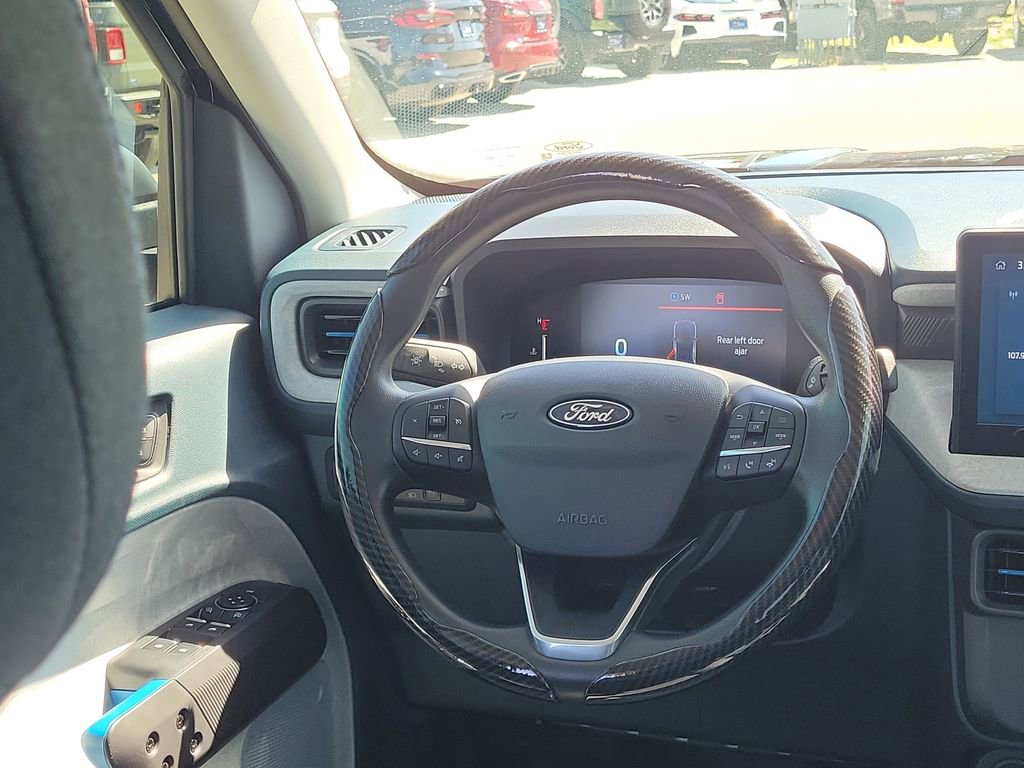 Certified 2025 Ford Maverick XLT w/ Equipment Group 302A image 16