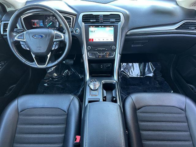Certified 2017 Ford Fusion SE AWD/4WD image 12