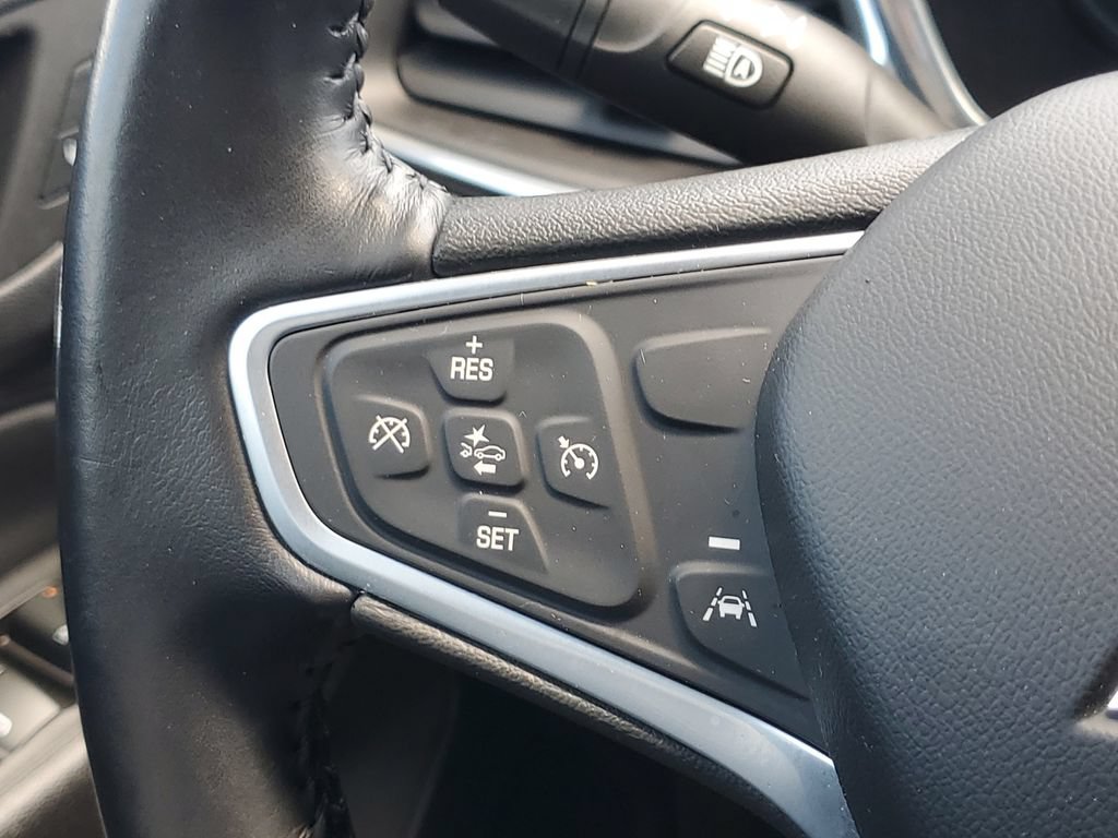 Used 2022 Chevrolet Equinox LT FWD image 25