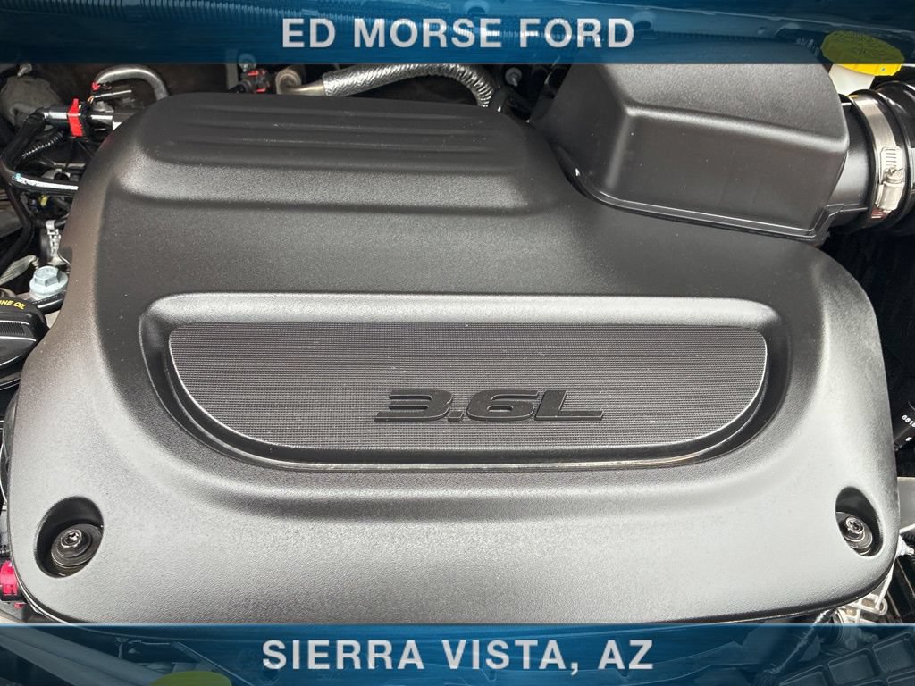 Used 2024 Chrysler Pacifica Touring-L FWD image 48