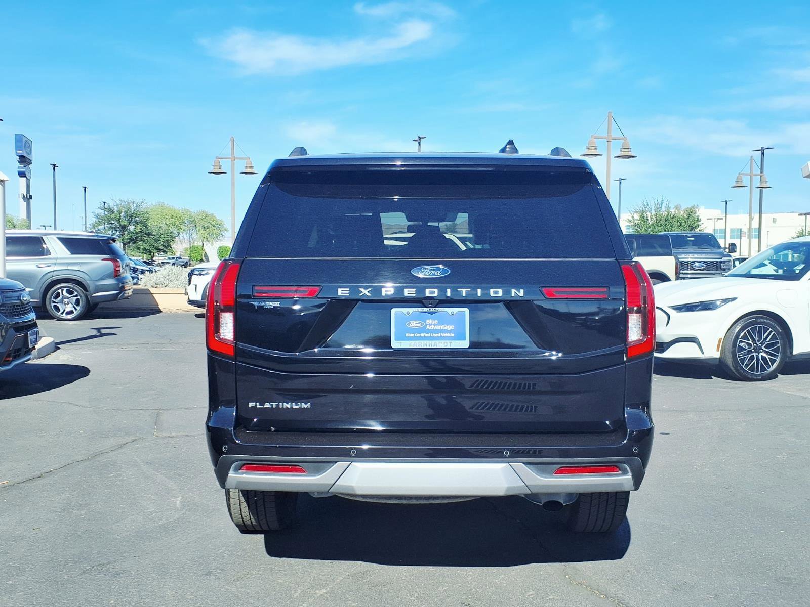 Certified 2025 Ford Expedition Platinum image 3