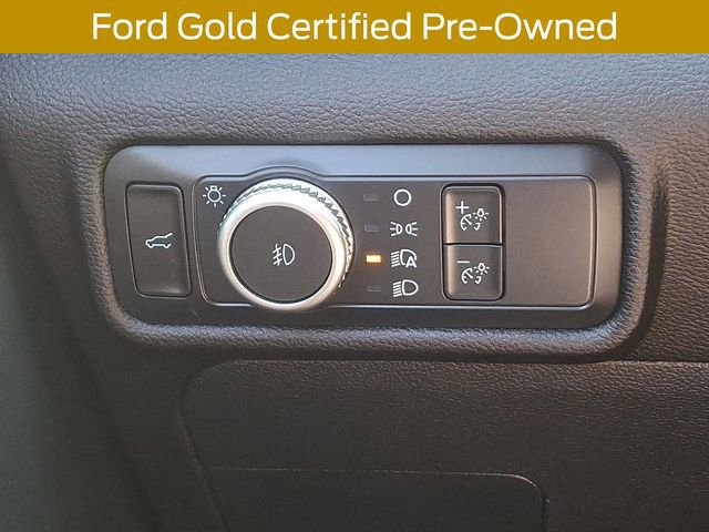Certified 2022 Ford Explorer XLT w/ Equipment Group 202A image 25