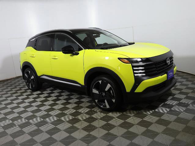 Used 2025 Nissan Kicks SR image 5