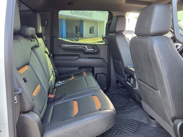 Used 2022 GMC Sierra 1500 AT4 AWD/4WD image 15