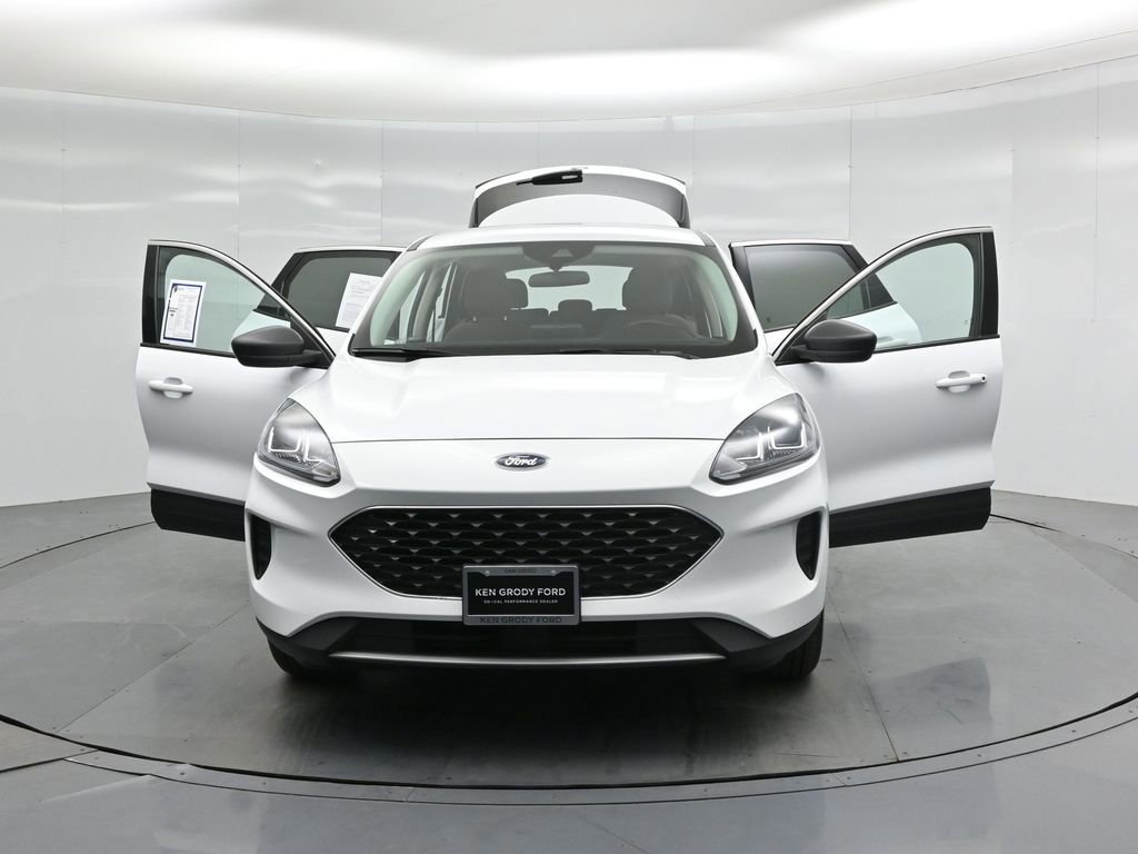 Certified 2022 Ford Escape SE w/ Convenience Package image 31