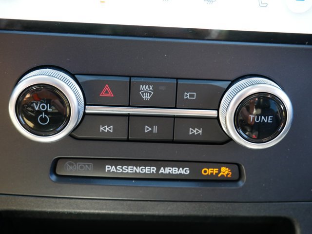 Certified 2022 Ford Edge SEL w/ Convenience Package AWD/4WD image 25