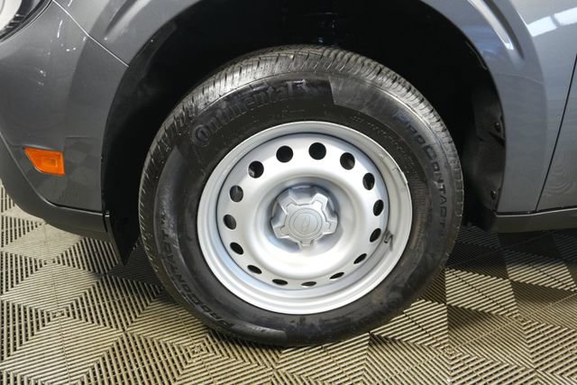 Certified 2025 Ford Maverick XL w/ Equipment Group 102A image 8