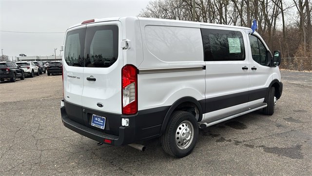 Certified 2023 Ford Transit 250 Low Roof AWD w/ Exterior Upgrade Package image 5