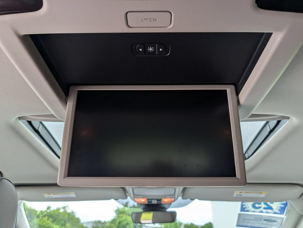 Used 2025 Honda Odyssey Touring image 28