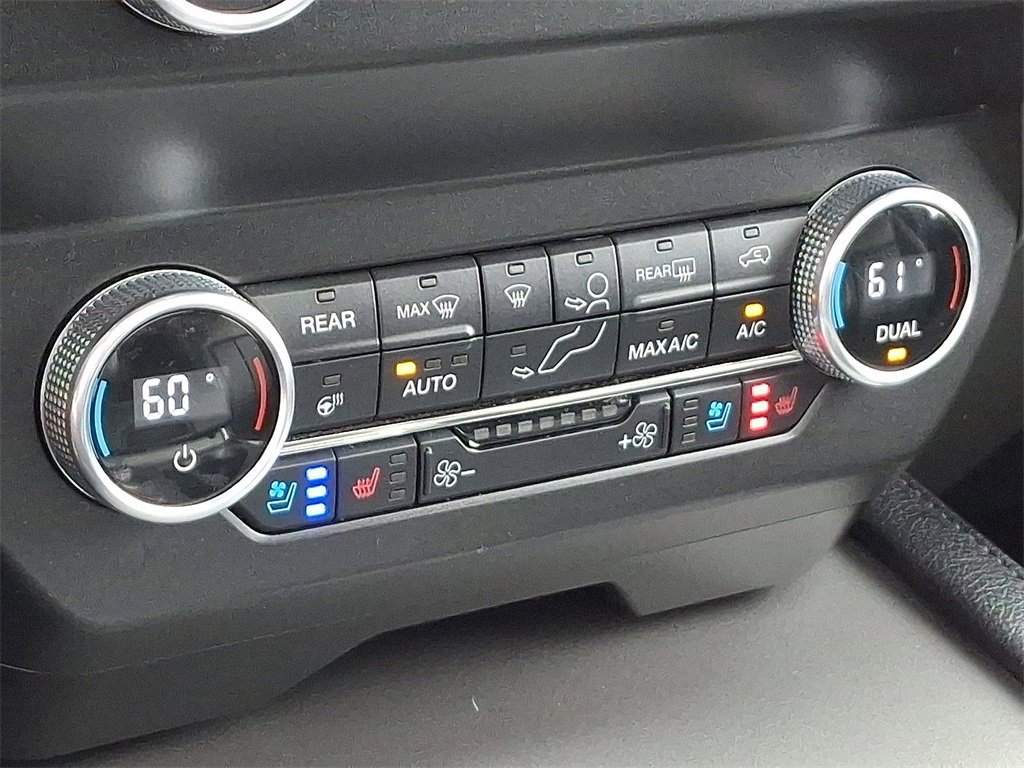 Certified 2021 Ford Expedition XLT image 18