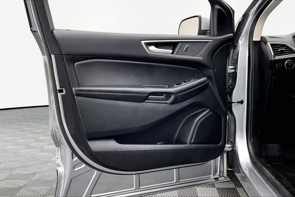 Certified 2022 Ford Edge SEL w/ Convenience Package image 23