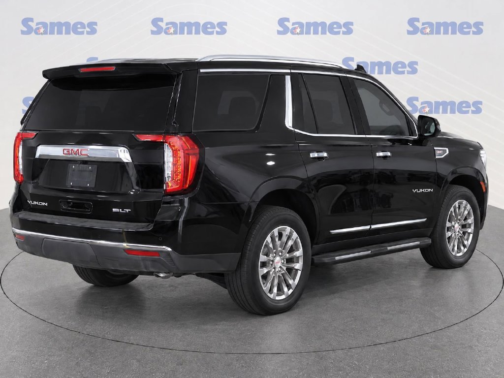 Used 2023 GMC Yukon SLT w/ SLT Luxury Package RWD image 3