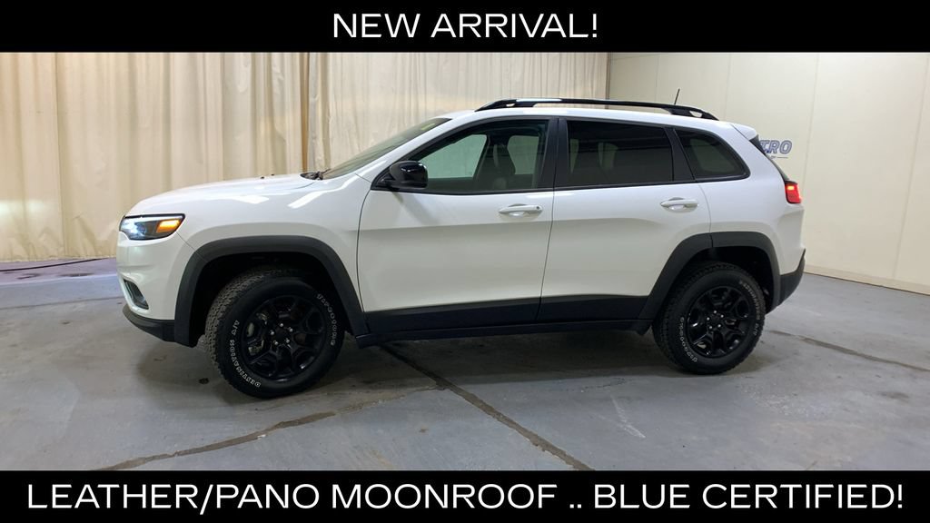 Used 2022 Jeep Cherokee Latitude w/ Sun & Sound Group AWD/4WD image 6