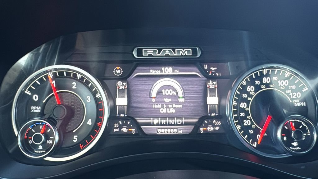 Used 2020 RAM 2500 Laramie w/ Night Edition AWD/4WD image 17