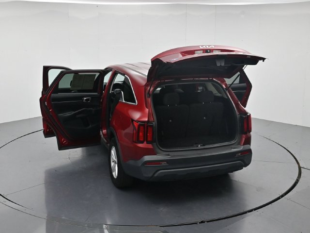Used 2022 Kia Sorento LX FWD image 46