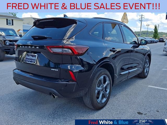 Certified 2023 Ford Escape ST-Line w/ Tech Pack #1 AWD/4WD image 10