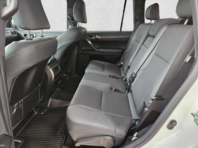 Used 2022 Lexus GX 460 w/ Black Line Special Edition image 14