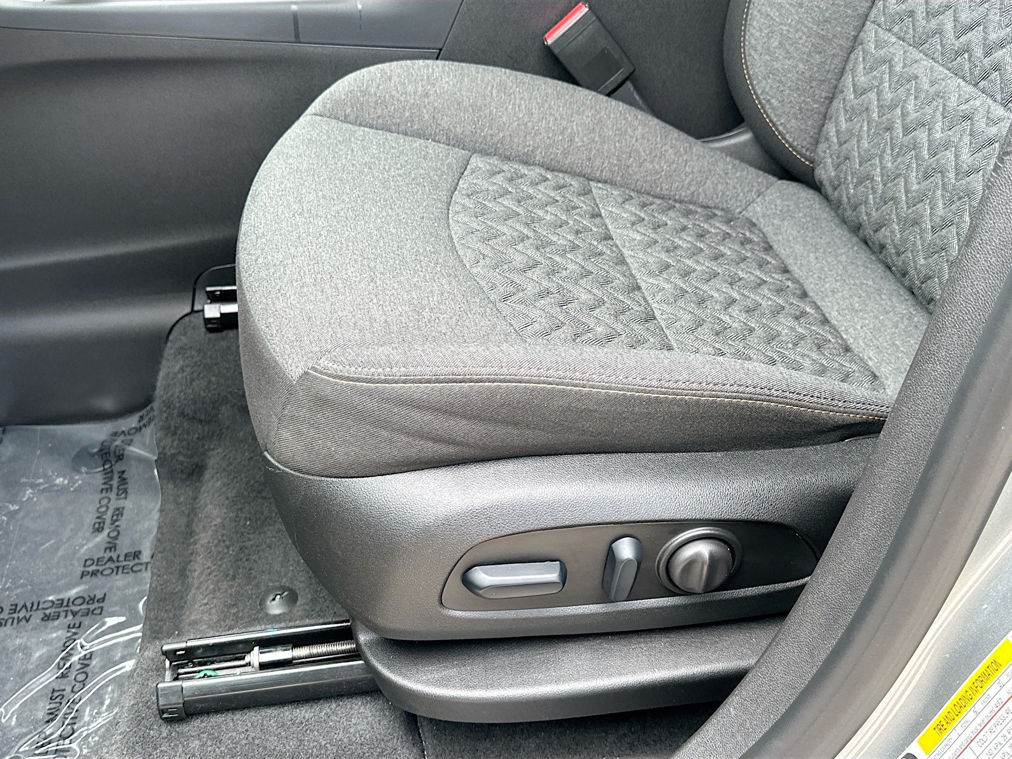 Used 2024 Chevrolet Equinox LT FWD image 18