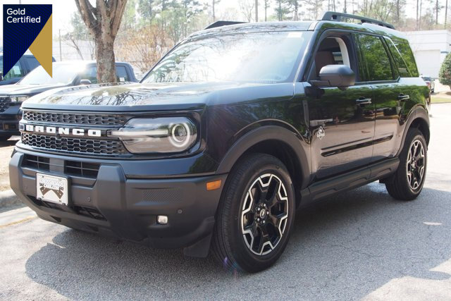 Certified 2025 Ford Bronco Sport Outer Banks w/ Outer Banks Tech Package+ image 1