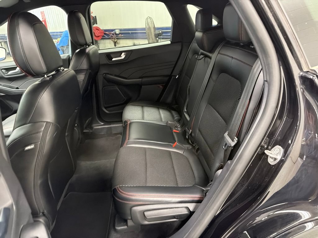Certified 2024 Ford Escape ST-Line w/ Tech Pack #1 AWD/4WD image 12