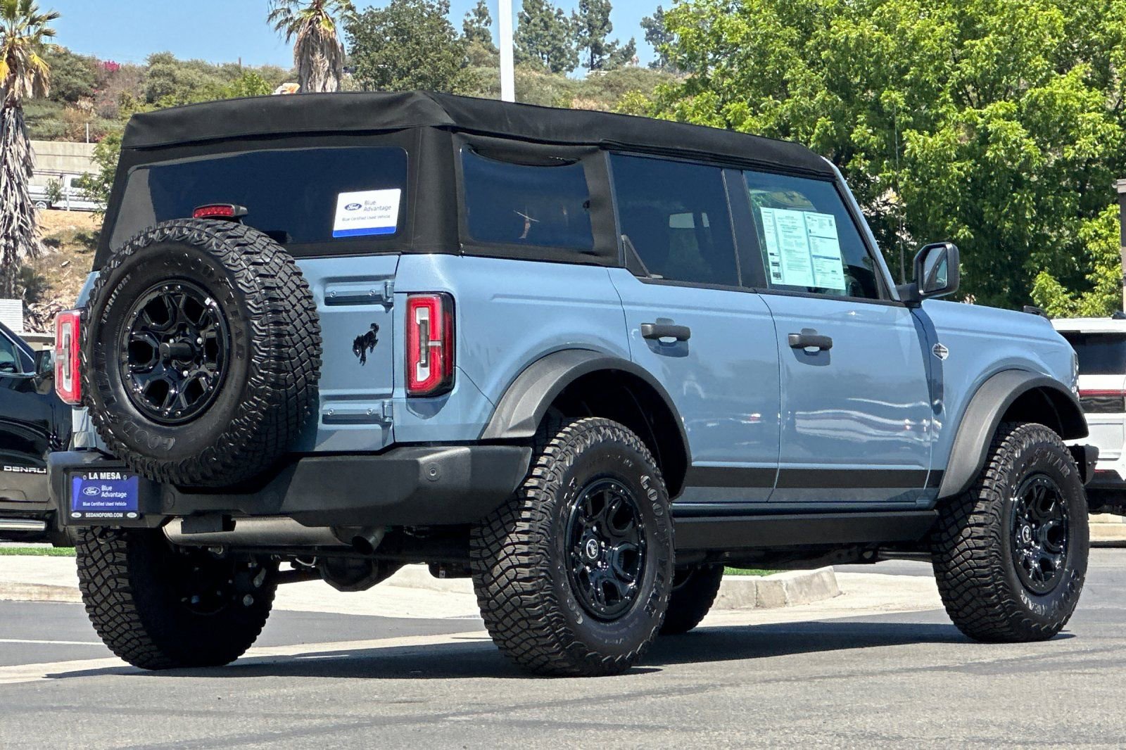 Certified 2024 Ford Bronco Wildtrak AWD/4WD image 3