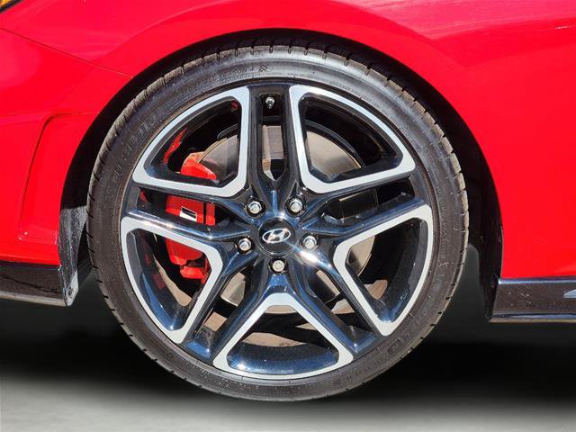 Used 2021 Hyundai Veloster N FWD image 9