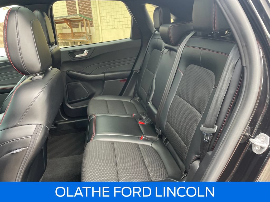 Certified 2024 Ford Escape ST-Line w/ Tech Pack #1 AWD/4WD image 26