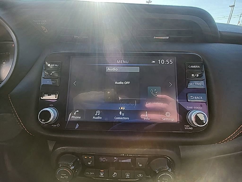 Used 2023 Nissan Kicks SR w/ SR Premium Package image 16